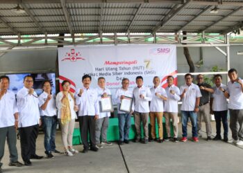 SMSI Rayakan HUT ke-7 Dengan Potong Tumpeng dan Donor Darah Serentak di 37 Kota