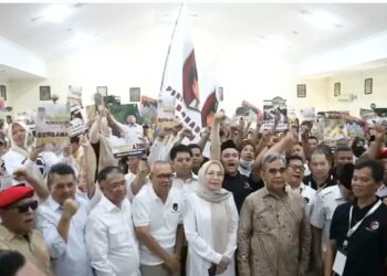 RELAWAN PERISAI PRABOWO: Prabowo – Gibran Akan Bawa Indonesia Maju