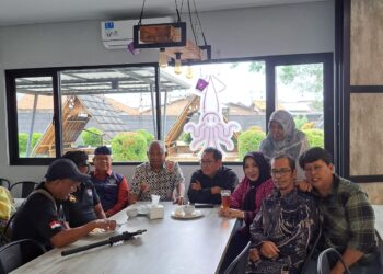 Wagub Banten A Dimyati Natakusumah Lakukan Dialog dengan Perkumpulan  Urang Banten