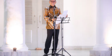 Parade Pembacaan Puisi, Gubernur Banten Andra Soni Bacakan Puisi Karya Chairil Anwar