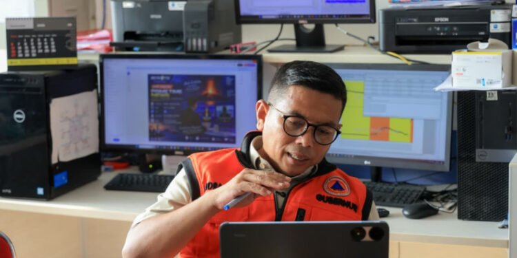 Gubernur Andra Soni Pastikan Kesiapsiagaan Banten Hadapi Aktivitas Gunung Anak Krakatau